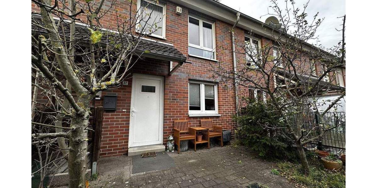 Reihenmittelhaus Köln Ossendorf - 4 Zimmer, 145 m&sup2;, 2.750&euro; | Angebot:24736531