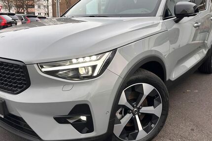 Volvo XC40 2.227 km 40.999 &euro; Siegburg 53721