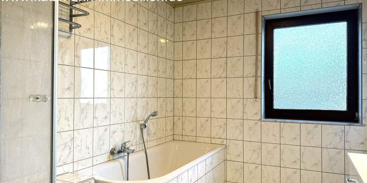 Etagenwohnung Erftstadt Friesheim - 3 Zimmer, 96 m&sup2;, 1.152&euro; | Angebot:23869162