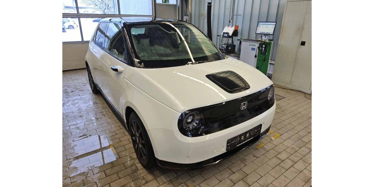 Honda e 28.860 km 19.500 &euro; Hennef 53773