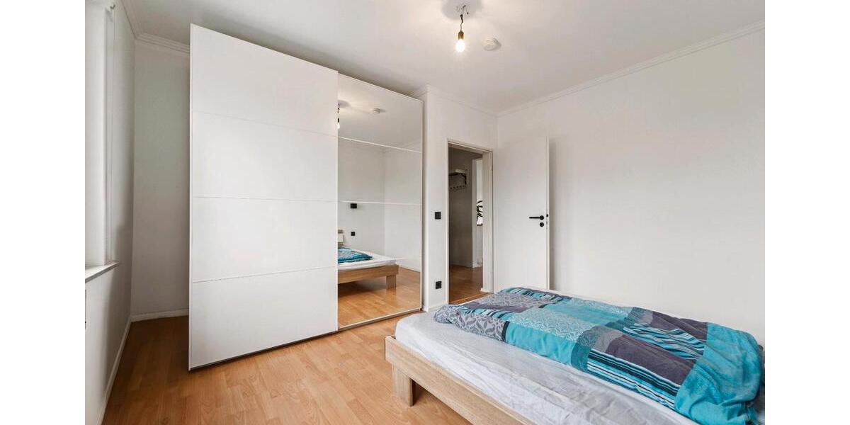 Dachgeschoßwohnung Bonn Gielgen - 2 Zimmer, 48 m&sup2;, 650&euro; | Angebot:26414702