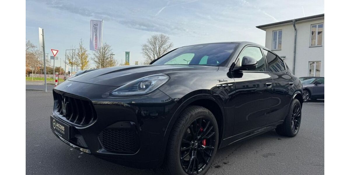 Maserati Grecale 9.900 km 82.480 &euro; Köln 50829