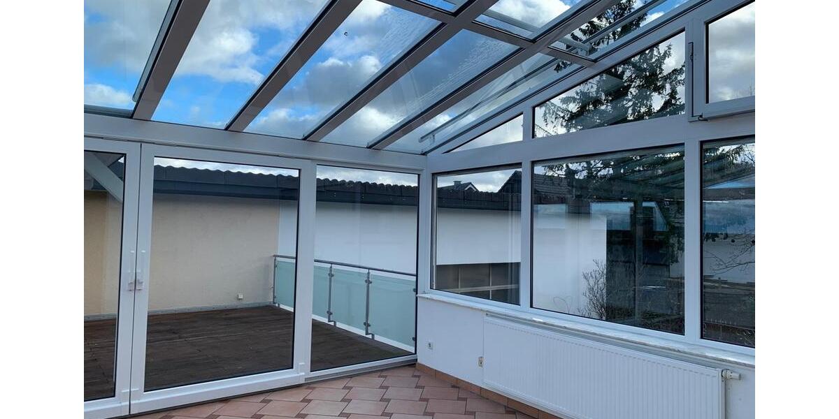 Etagenwohnung Königswinter - 4 Zimmer, 135 m&sup2;, 990&euro; | Angebot:26309168