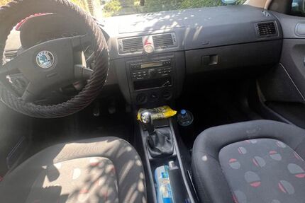 Skoda Fabia 85.000 km 1.999 € Dernau 53507