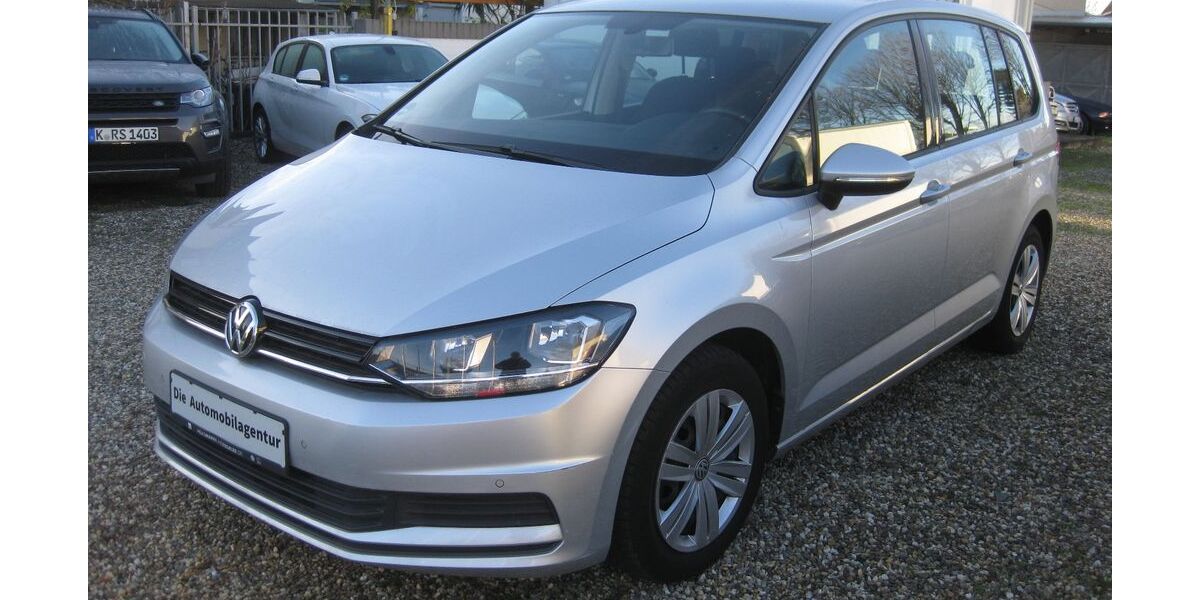 VW Touran 142.000 km 12.300 &euro; Hürth bei Köln 50354