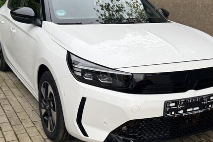 Opel Corsa 3.158 km 23.940 € Hennef 53773