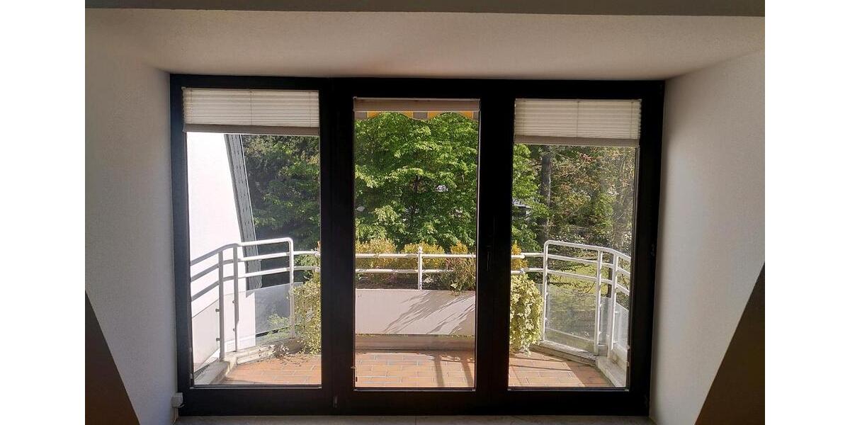 Maisonettenwohnung Bonn Bad Godesberg - 2.5 Zimmer, 94 m&sup2;, 1.350&euro; | Angebot:26413520