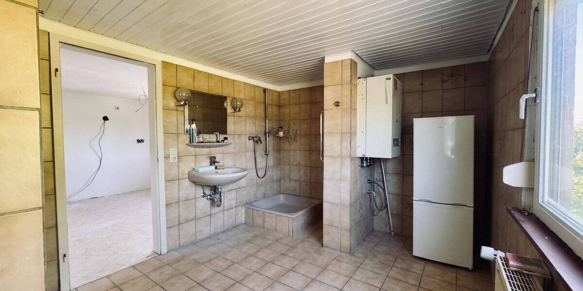 Mehrfamilienhaus, Wohnhaus Bonn Auerberg - 5 Zimmer, 107 m&sup2;, 176.300&euro; | Angebot:26887570