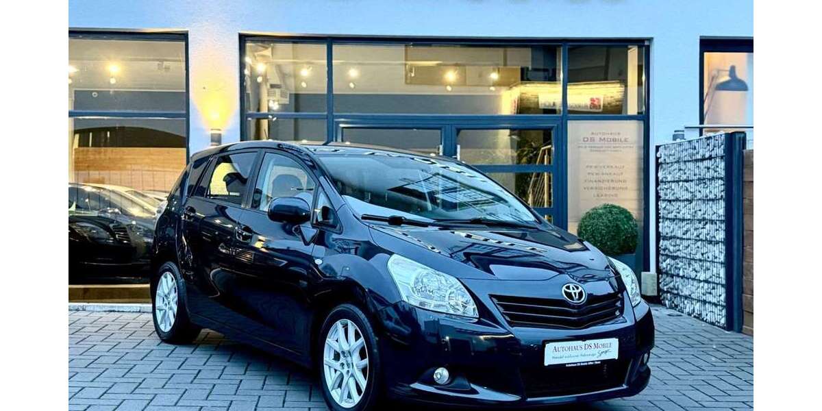 Toyota Verso 166.000 km 6.999 &euro; Alfter / Bonn 53347