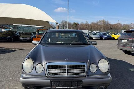 Mercedes-Benz E 280 146.318 km 1.990 &euro; Vettelschoss 53560