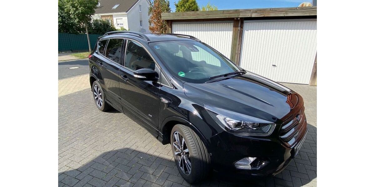 Ford Kuga 152.000 km 14.500 &euro; Köln 50765