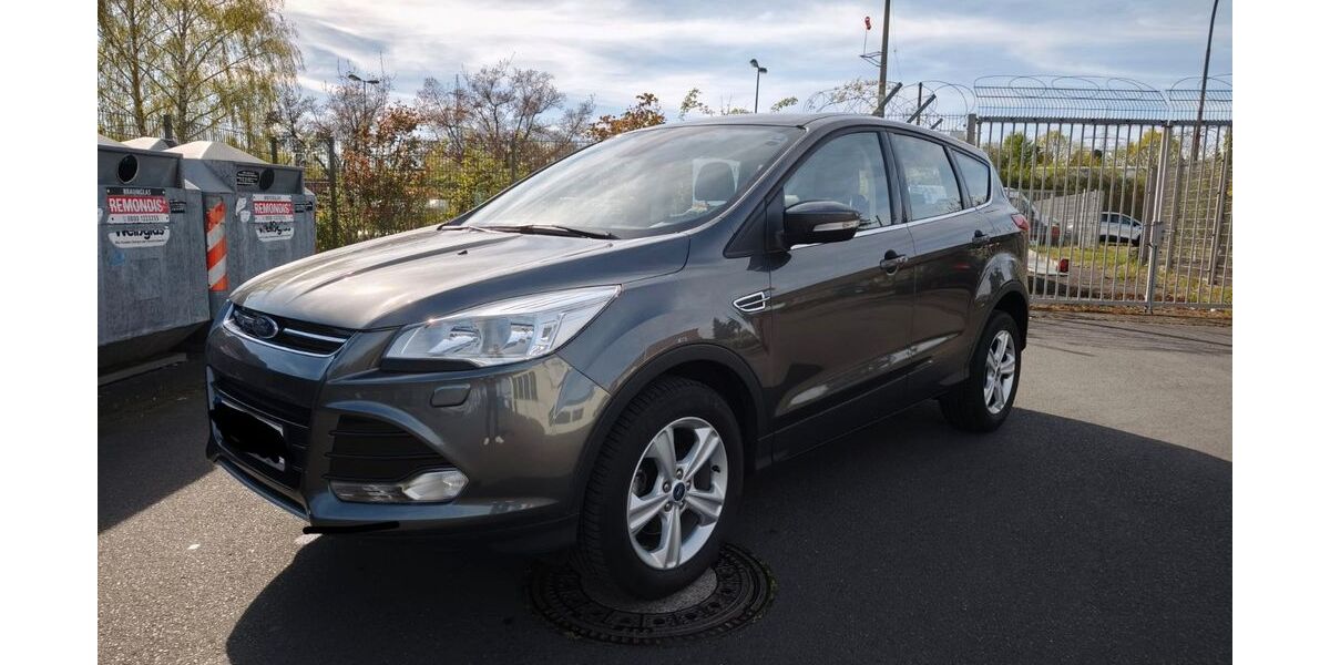 Ford Kuga 67.108 km 11.600 &euro; Köln 50767