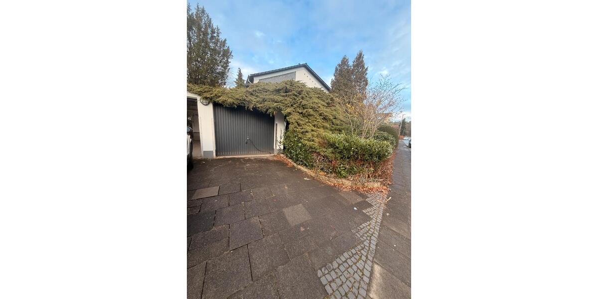 Erdgeschoßwohnung Köln Kalk - 5 Zimmer, 170 m&sup2;, 2.400&euro; | Angebot:24731111