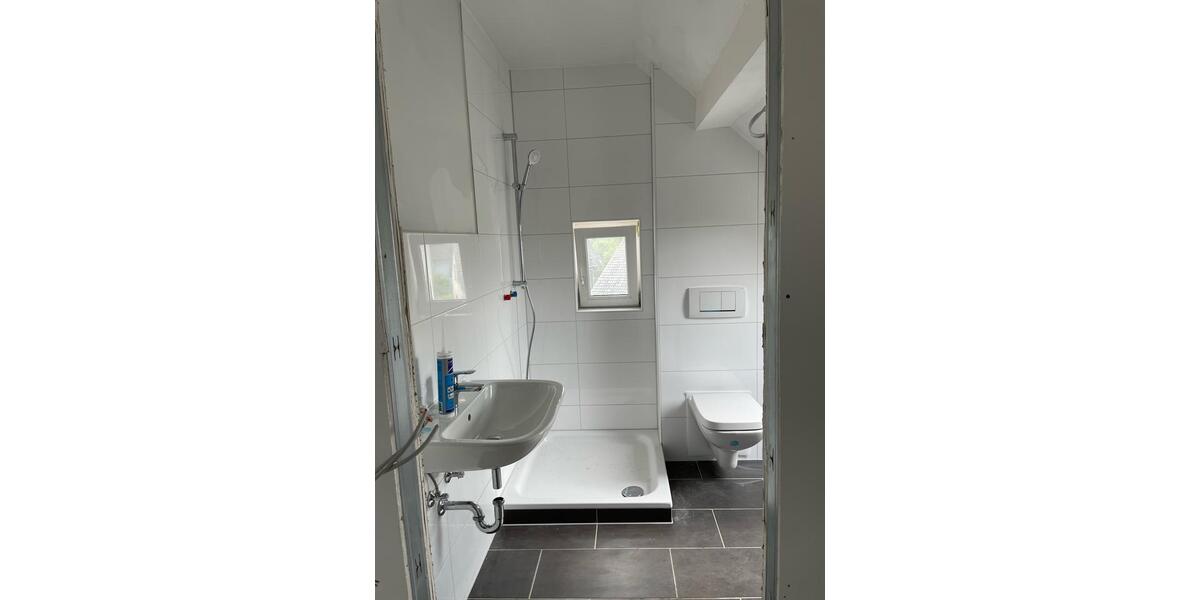 Dachgeschoßwohnung Eitorf - 2 Zimmer, 68 m&sup2;, 520&euro; | Angebot:24674046