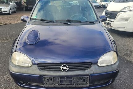 Opel Corsa 161.423 km 1.890 &euro; Vettelschoss 53560