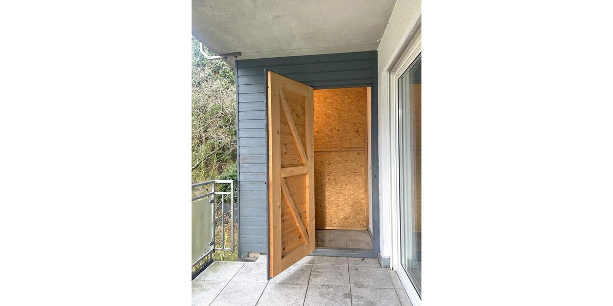 Etagenwohnung Bergisch Gladbach - 4 Zimmer, 94 m&sup2;, 1.300&euro; | Angebot:24418394