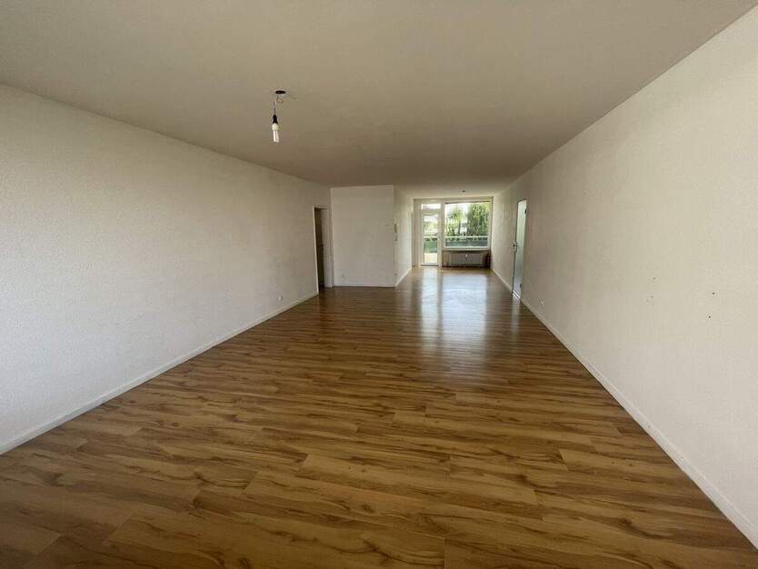 CITYHOUSE: Schöne 4-Zimmer-Wohnung mit 2 Balkonen und TG-Stellplatz in Köln-Junkersdorf 4 zimmer