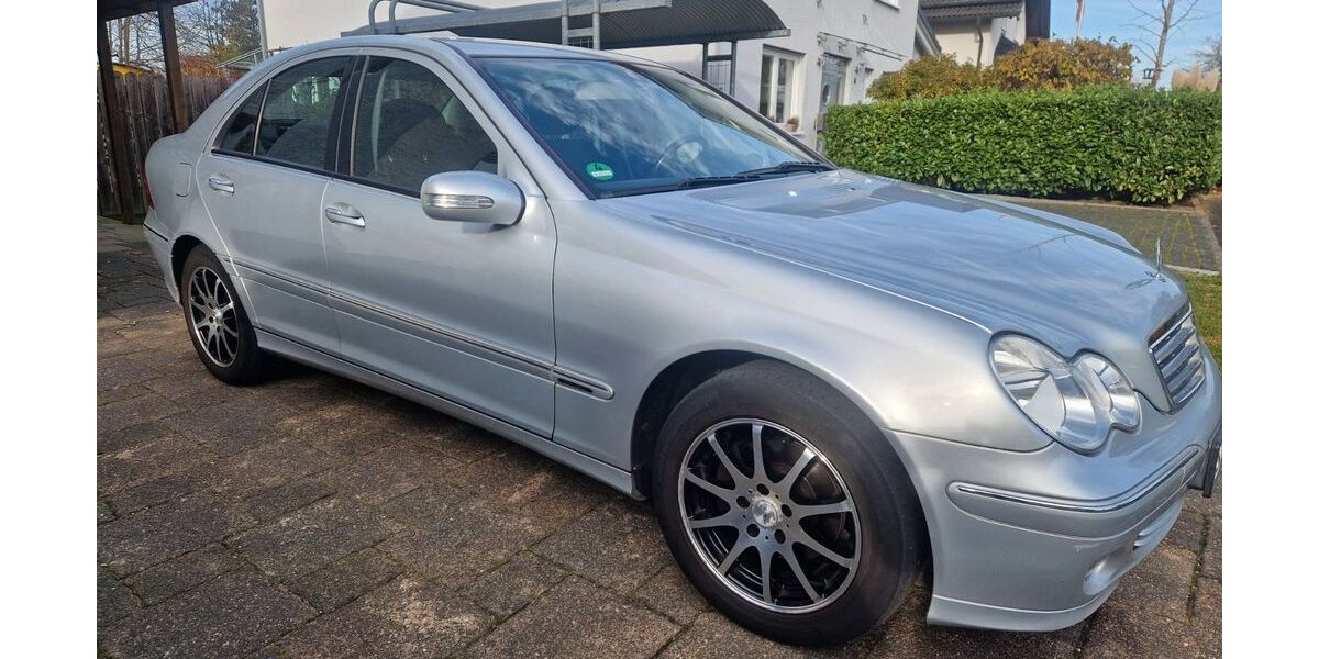 Mercedes-Benz C 180 170.900 km 6.190 &euro; Ruppichteroth 53809