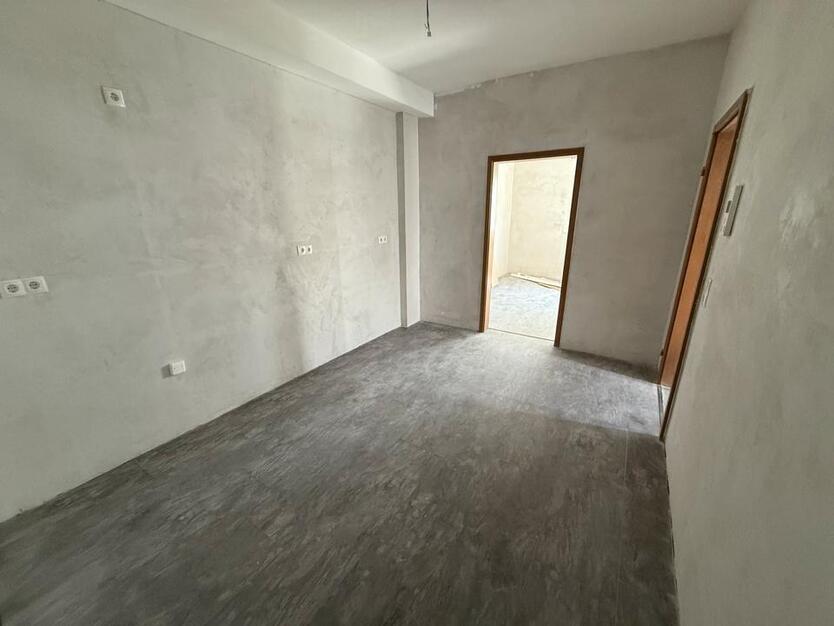 Moderne Doppelhaushälfte mit 3 Etagen zu vermieten Maximal 5 p