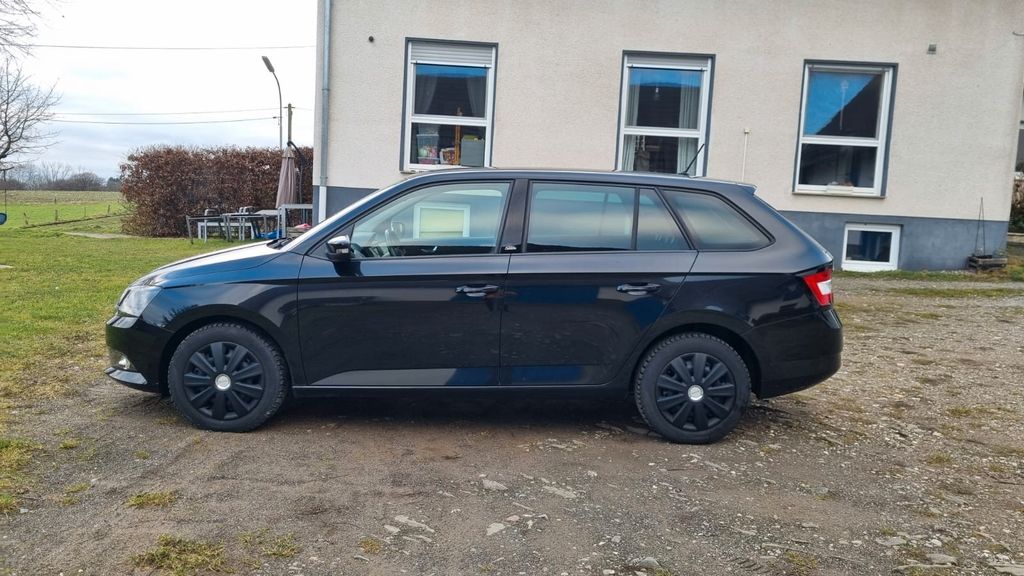 Skoda Fabia 134.688 km 7.895 &euro; Lohmar 53797