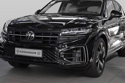 VW Touareg 7.500 km 88.770 € Bonn 53119