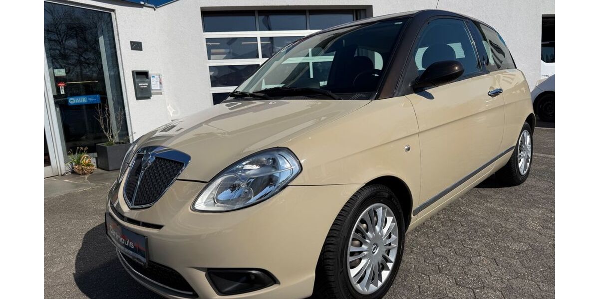 Lancia Ypsilon 61.300 km 6.800 &euro; Bonn 53177