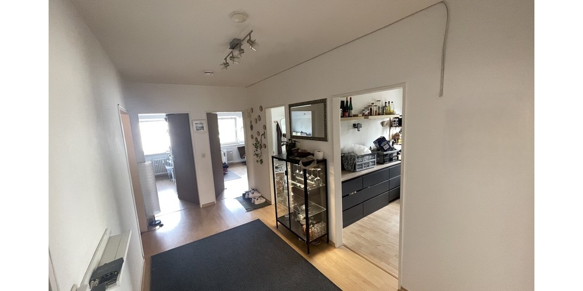 Flexible 3- bis 4-Zimmer-Wohnung mit Balkon in Bad Honnef - Etagenwohnung Bad Honnef | Angebot:27091209