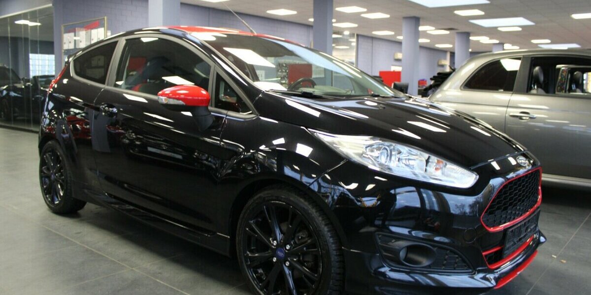 Ford Fiesta 1.0 EcoBoost Sport 144.645 km 7.980 &euro; Euskirchen 53881