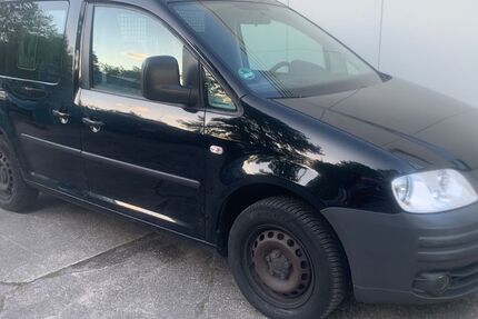 VW Caddy 186.398 km 6.495 &euro; Köln 51107