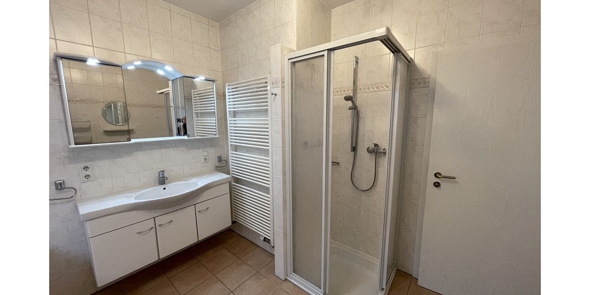 Top Einfamilienhaus in Oberpleis - Einfamilienhaus Königswinter / Oberpleis Oberpleis | Angebot:23818119