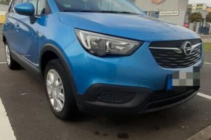 Opel Crossland (X) 32.158 km 12.600 &euro; Köln 50969