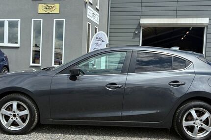 Mazda 3 275.000 km 4.390 &euro; Euskirchen 53881