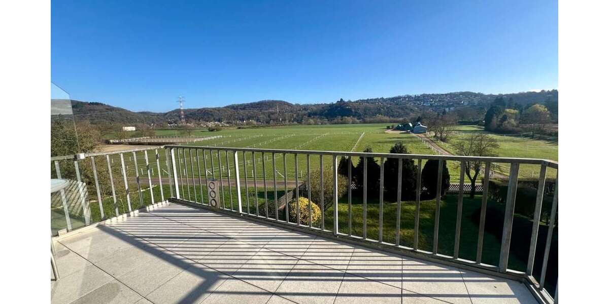 Etagenwohnung Remagen / Kripp Kripp - 5 Zimmer, 150 m&sup2;, 1.500&euro; | Angebot:25853631