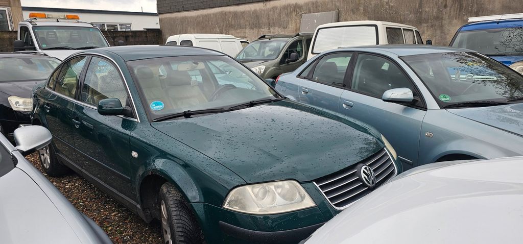 VW Passat 281.000 km 1.200 &euro; Bonn 53227