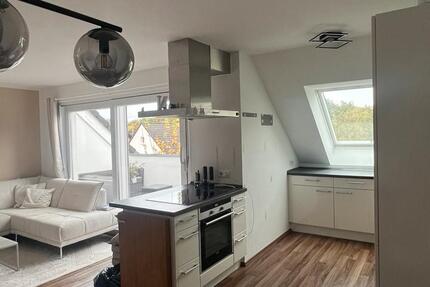 Renovierte Wohnung mit 3,5 Zimmern in Bergisch Gladbach -Hand zimmer