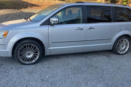 Chrysler Grand Voyager 260.000 km 6.300 &euro; Siegburg 53721