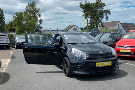 Kia Rio 153.000 km 3.999 &euro; Bonn 53227