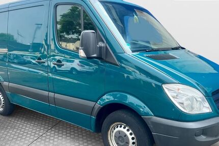 Mercedes-Benz Sprinter 304.000 km 8.990 &euro; Köln 51067