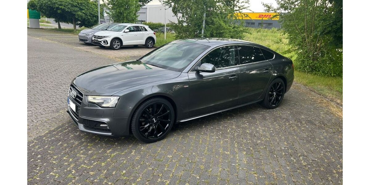Audi A5 216.000 km 12.500 &euro; Bonn 53123