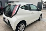 Toyota Aygo (X) 1,0-l-VVT-i x-play touch 94.000 km 6.690 &euro; Troisdorf 53844