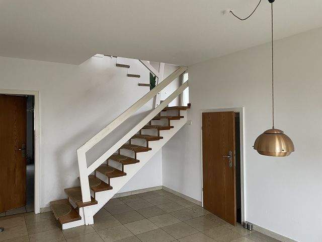 Einfamilienhaus Erftstadt Bliesheim - 7 Zimmer, 185 m&sup2;, 660.000&euro; | Angebot:25705640