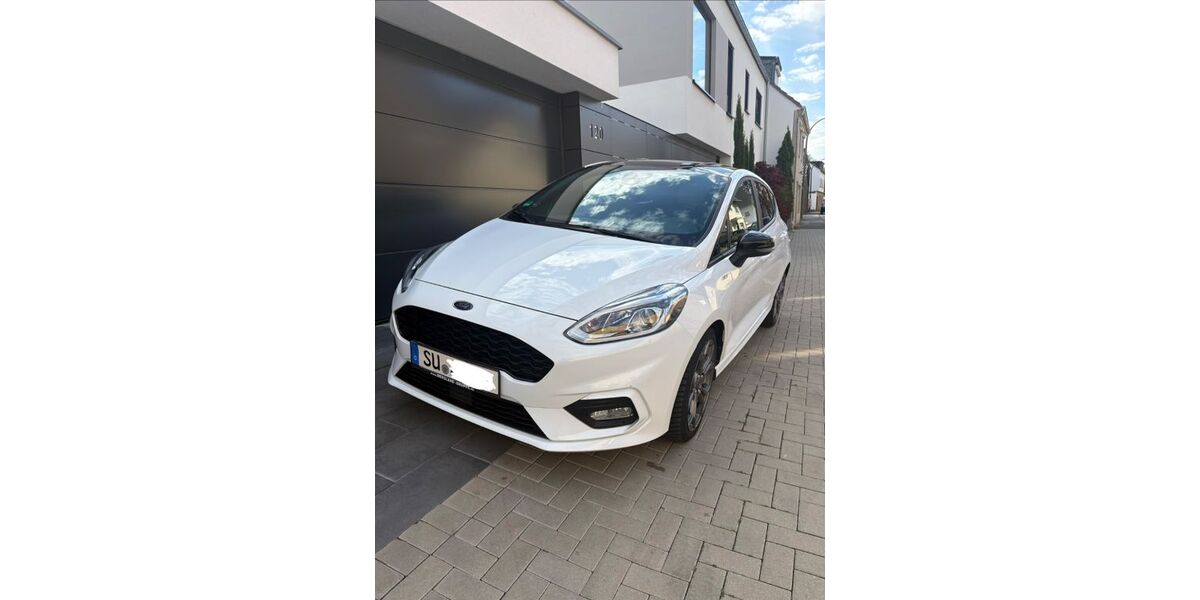 Ford Fiesta 89.984 km 10.100 &euro; Niederkassel 53859