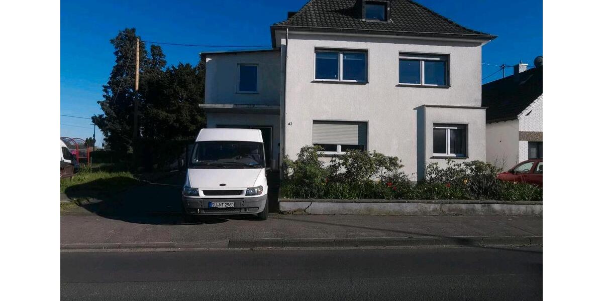 Mehrfamilienhaus, Wohnhaus Bornheim - 10 Zimmer, 230 m&sup2;, 440.000&euro; | Angebot:26718348