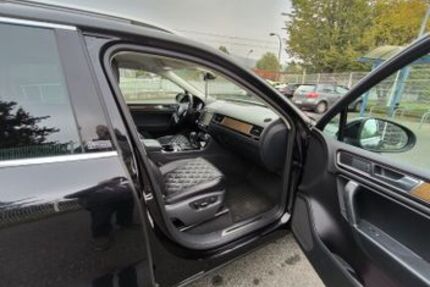 VW Touareg 116.280 km 26.000 &euro; Königswinter 53639