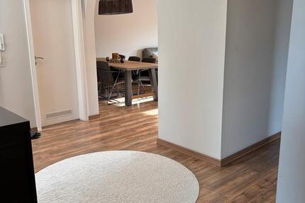 Südstadtwohnung inkl. Küche & Stellplatz 4 zimmer