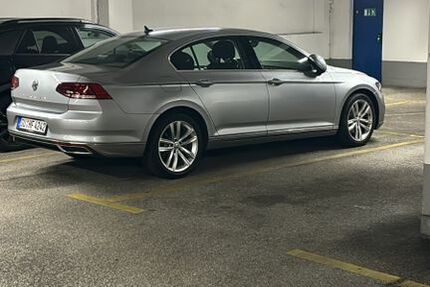 VW Passat 97.000 km 19.000 &euro; Niederkassel 53859