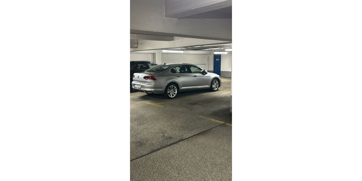 VW Passat 97.000 km 19.000 &euro; Niederkassel 53859