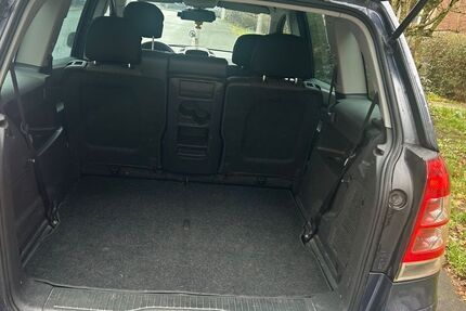 Opel Zafira Life 182.000 km 3.700 &euro; Köln 51109