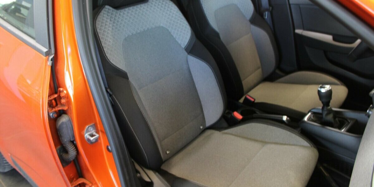 Renault Clio SCe 65 EVOLUTION 21.008 km 13.980 &euro; Euskirchen 53881