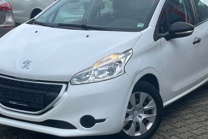 Peugeot 208 78.000 km 4.250 &euro; Erftstadt 50374
